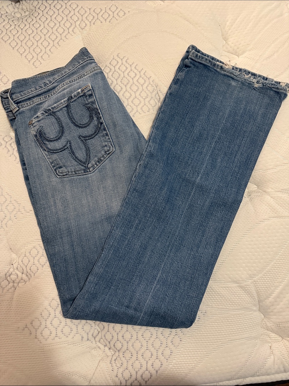 GAP Blue Women’s Boot Cut Jeans with Pocket Stitching